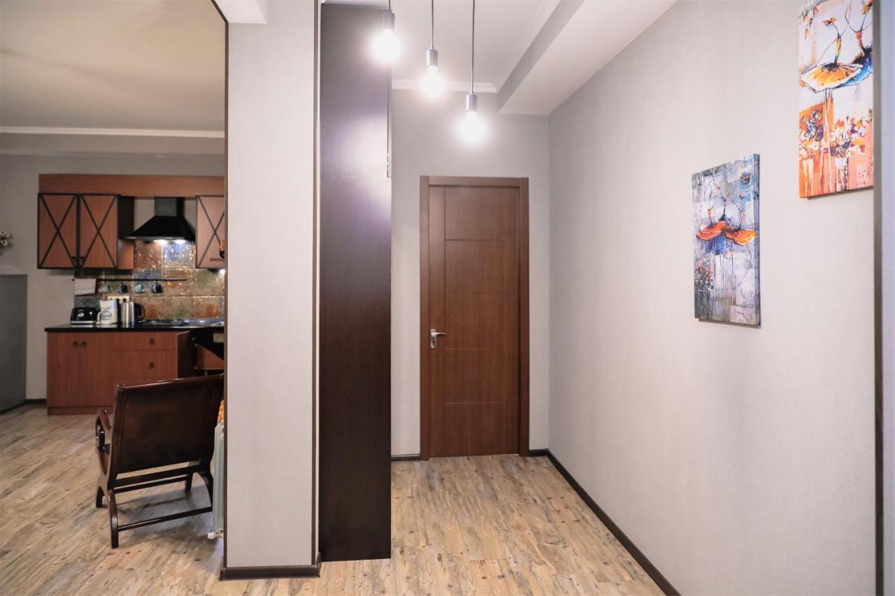 Avlabari Apartment - New One Τυφλίδα Εξωτερικό φωτογραφία